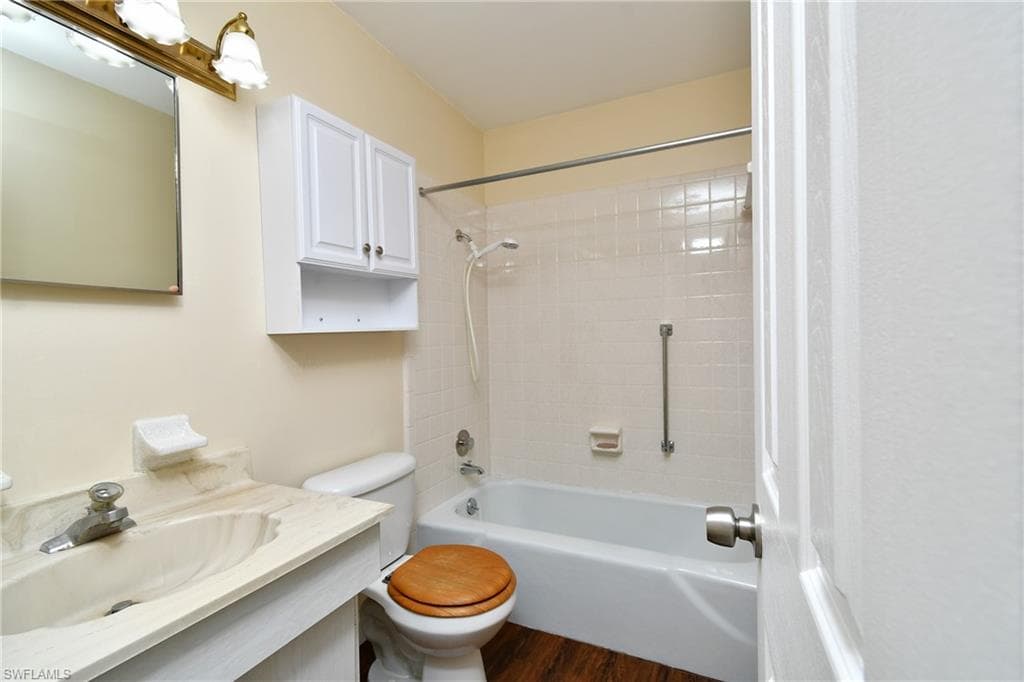 13 Hamlin CT, LEHIGH ACRES FL 33936-14
