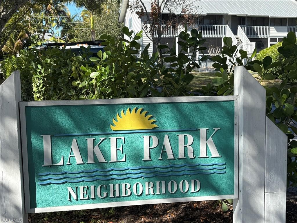 1251 7th AVE N # 306, NAPLES FL 34102-18