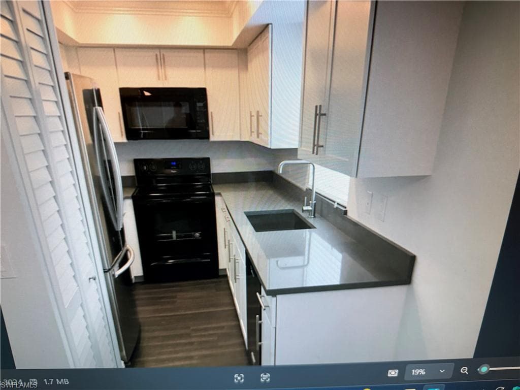 1251 7th AVE N # 306, NAPLES FL 34102-3