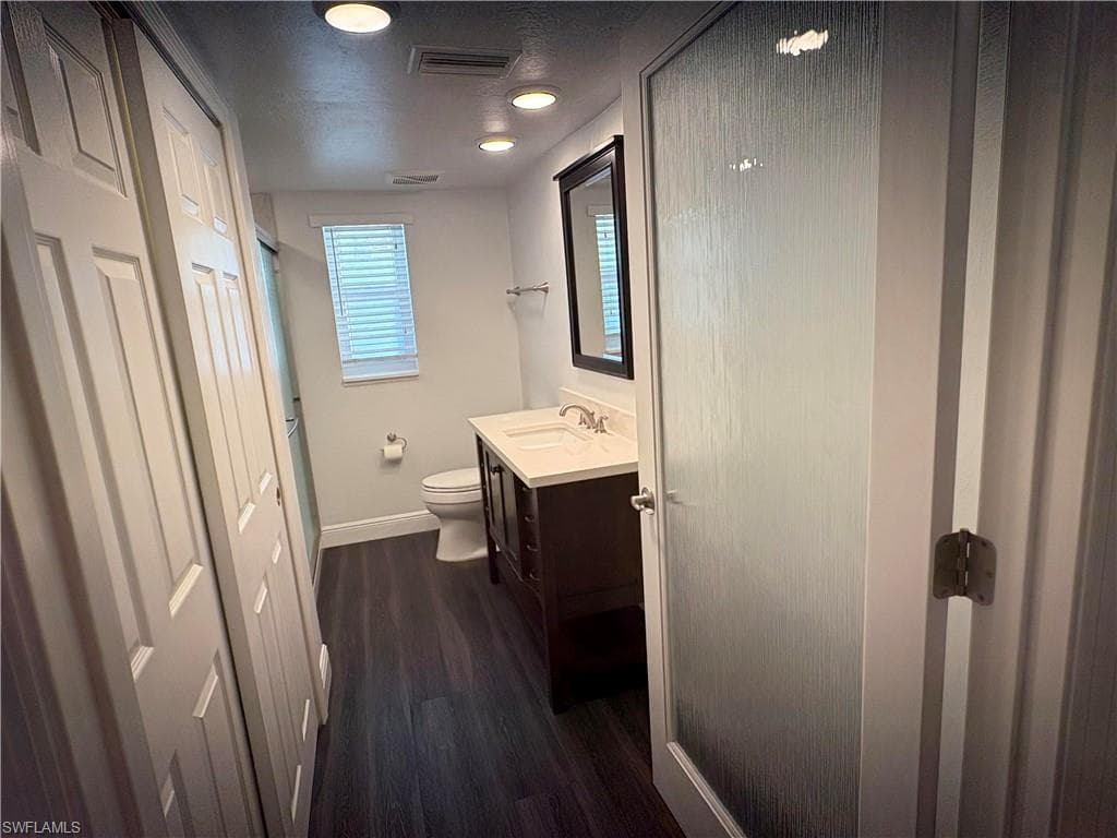 1251 7th AVE N # 306, NAPLES FL 34102-7