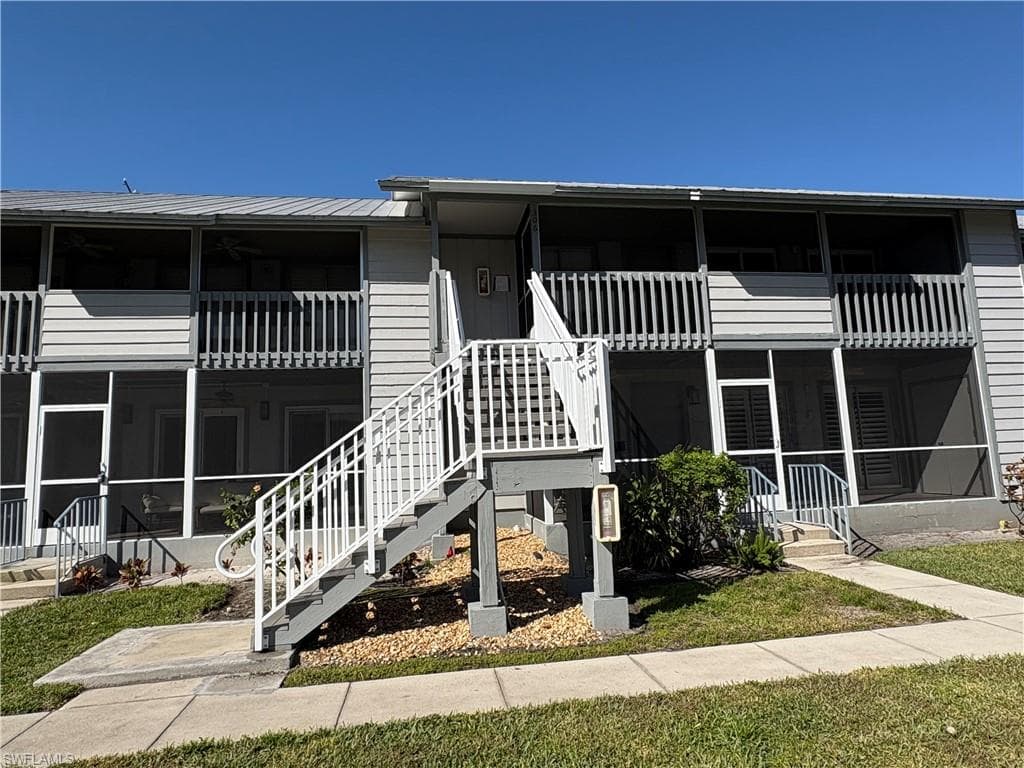 1251 7th AVE N # 306, NAPLES FL 34102-20