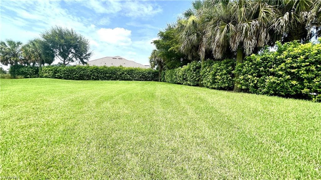 14310 Pine Hollow DR-30