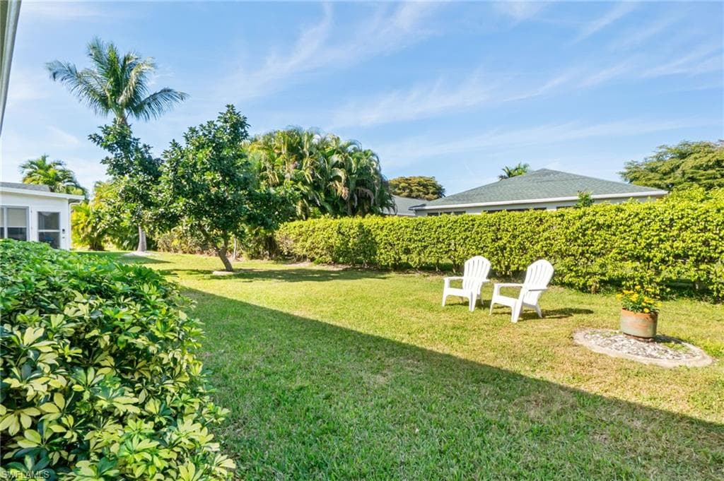 1777 Emerald Cove CIR-29