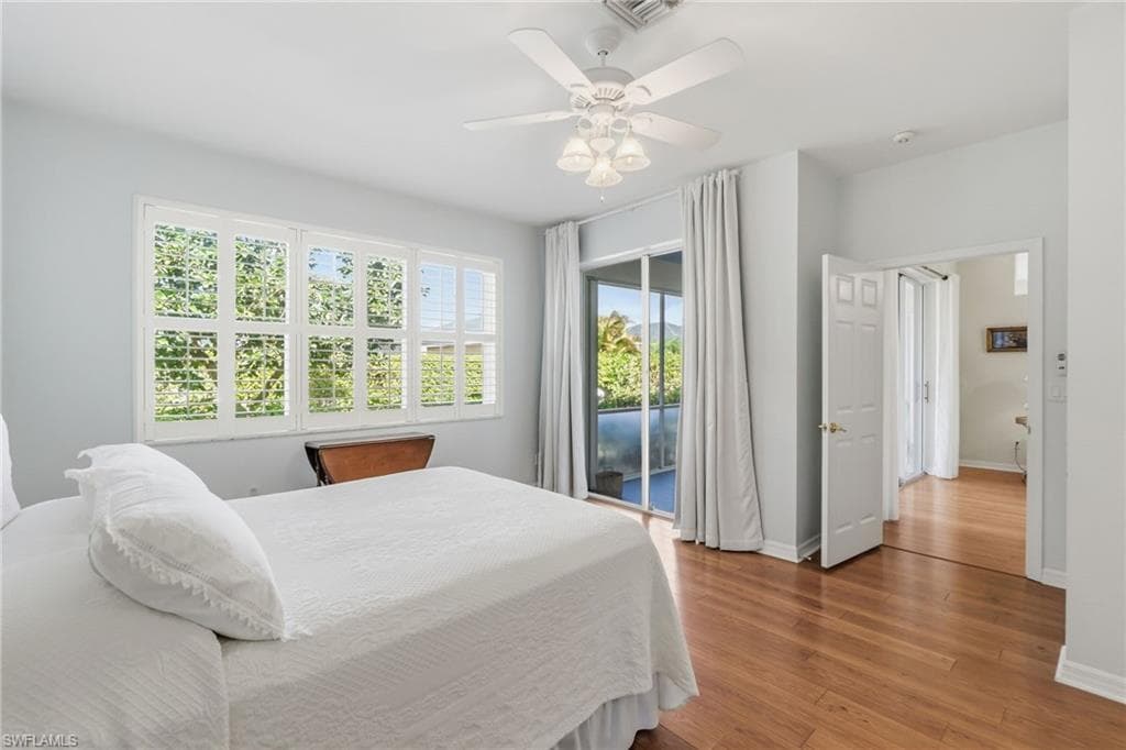 1777 Emerald Cove CIR-17