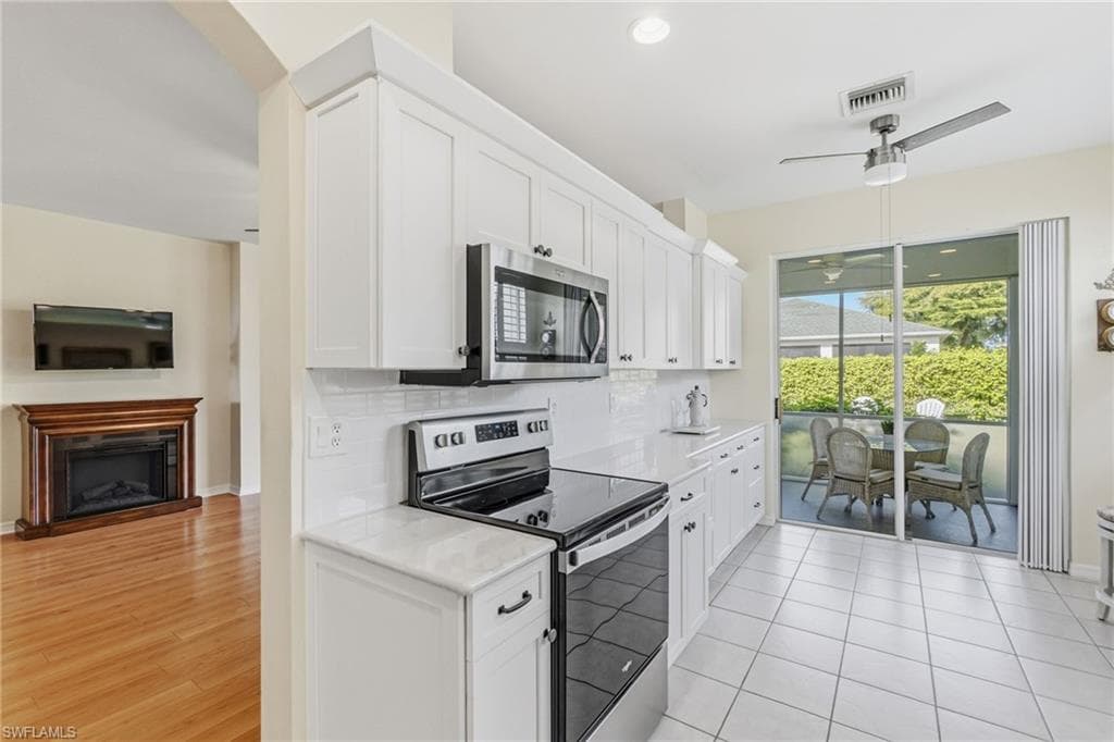 1777 Emerald Cove CIR-14