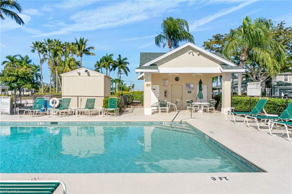 1777 Emerald Cove CIR-34