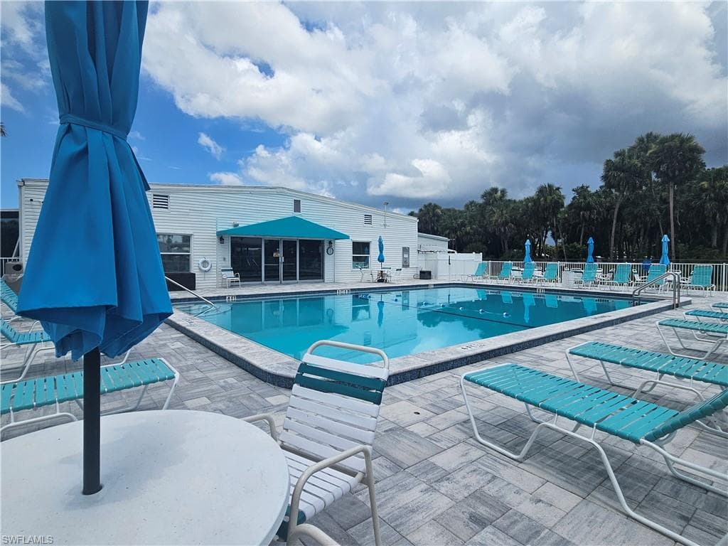 9 Jade DR # 9J, NAPLES FL 34114-26