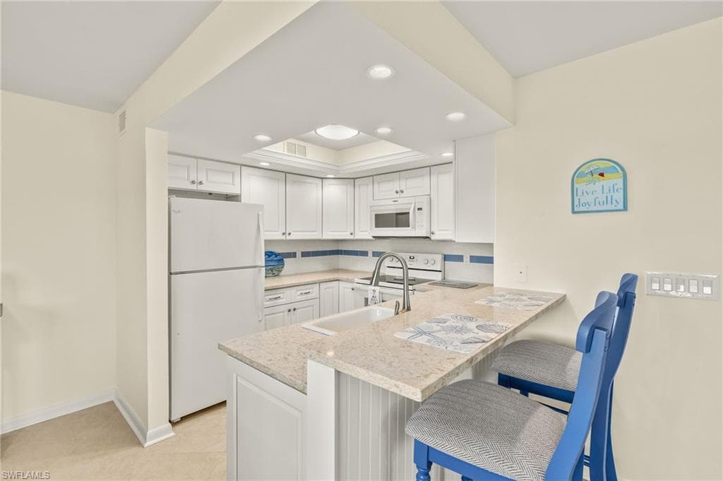 610 Donax ST # 223, SANIBEL FL 33957-11