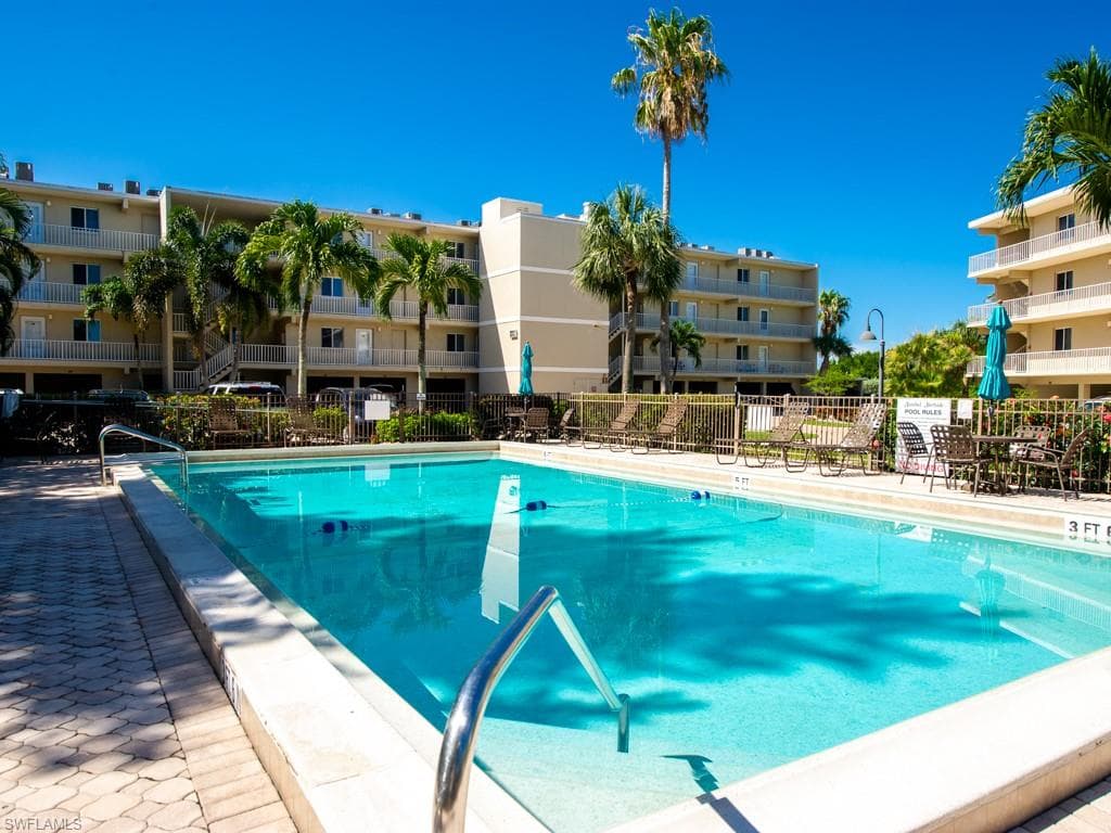 610 Donax ST # 223, SANIBEL FL 33957-27
