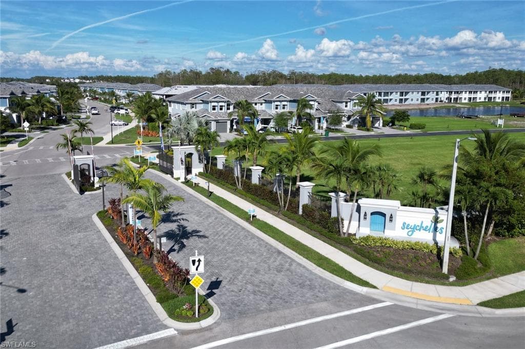 2647 Seychelles CIR # 2202, OTHER FL 34112-36