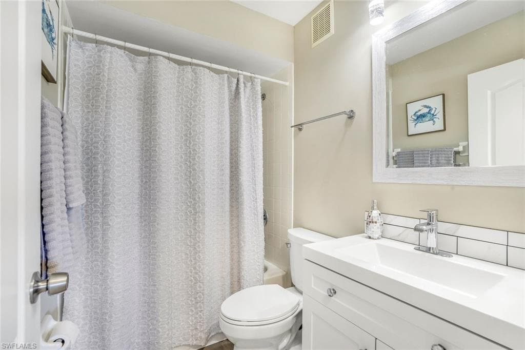 7360 Glenmoor LN # 4301, NAPLES FL 34104-8