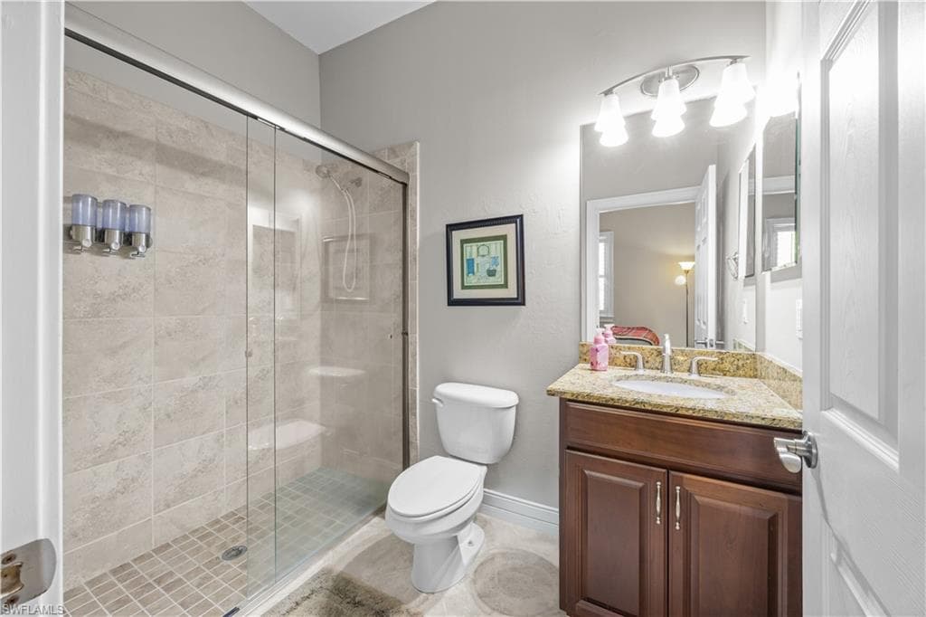 8250 Sumner AVE, FORT MYERS FL 33908-18