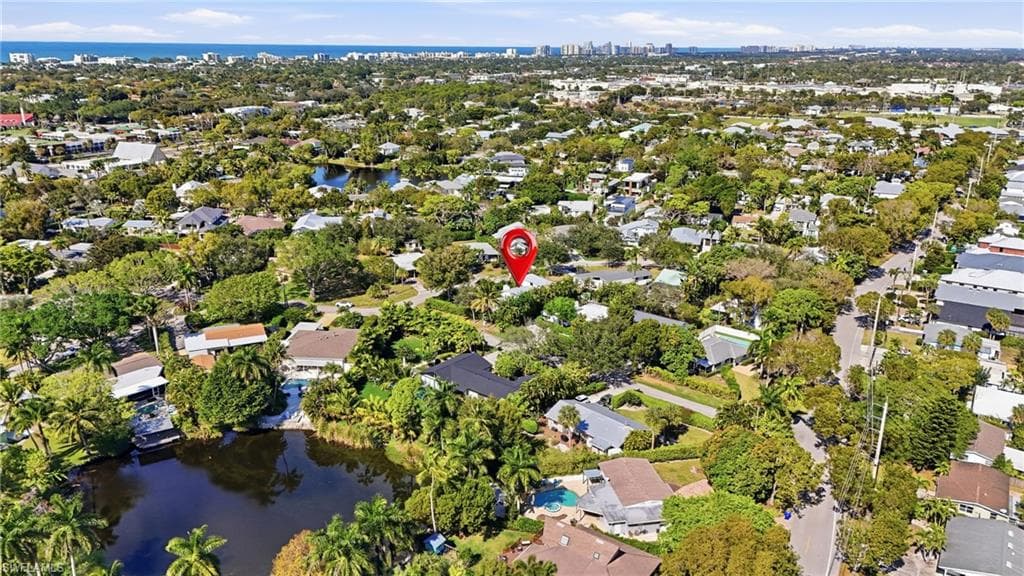 1260 Forest AVE, NAPLES FL 34102-2