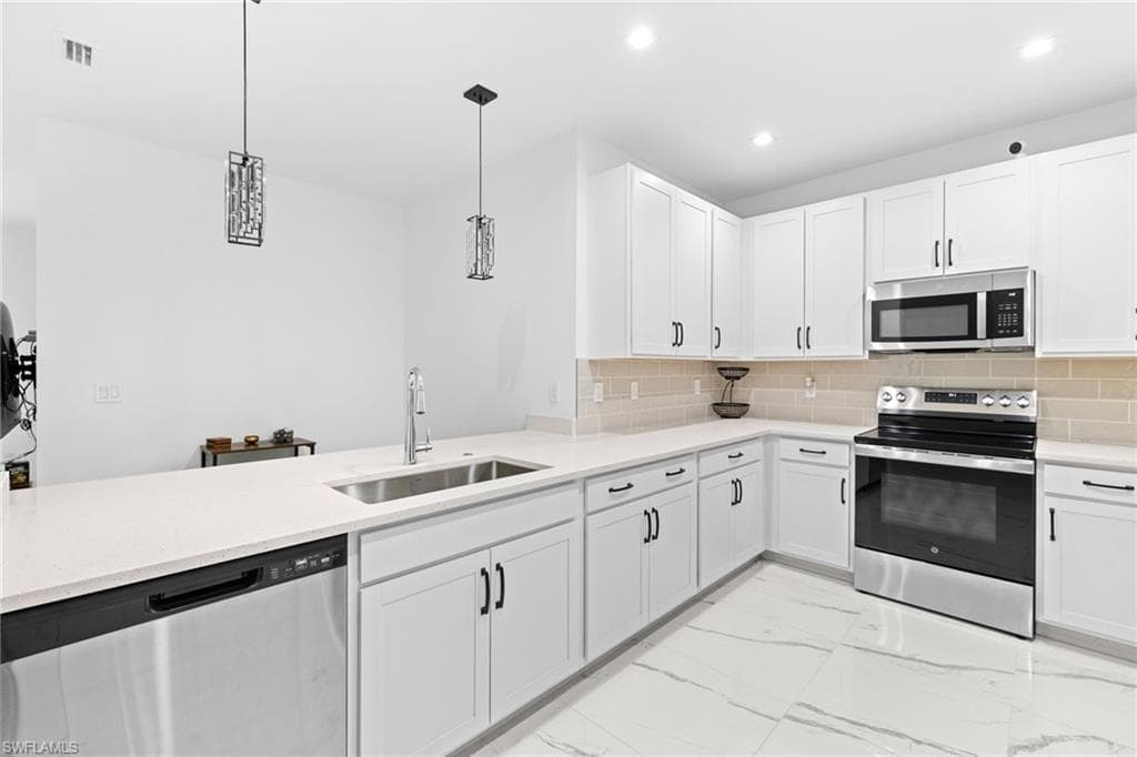 13016 Georges Cay PL, FORT MYERS FL 33913-10