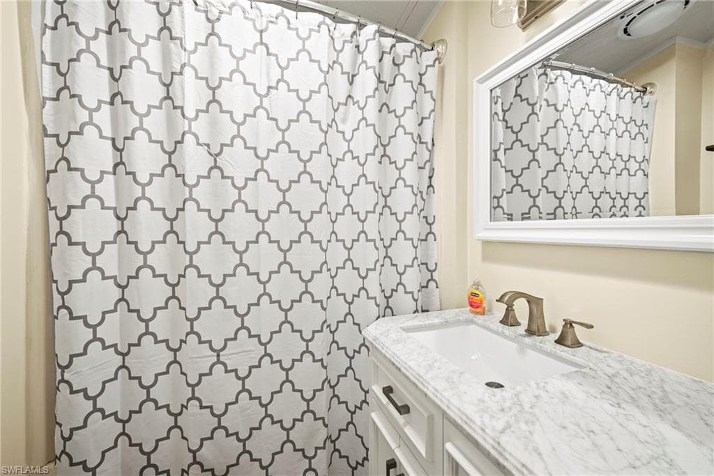 11731 Padina DR, FORT MYERS FL 33908-11