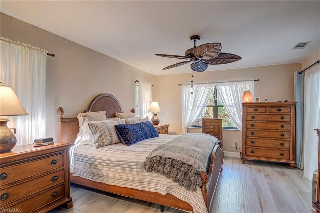 5423 Teak Wood DR, NAPLES FL 34119-12