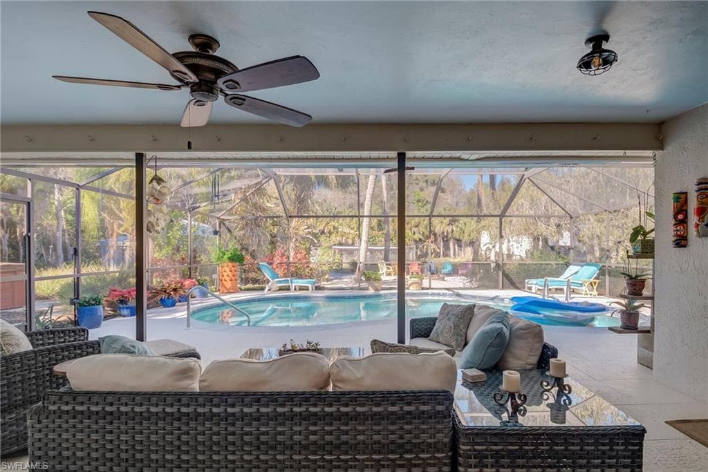 5423 Teak Wood DR, NAPLES FL 34119-18