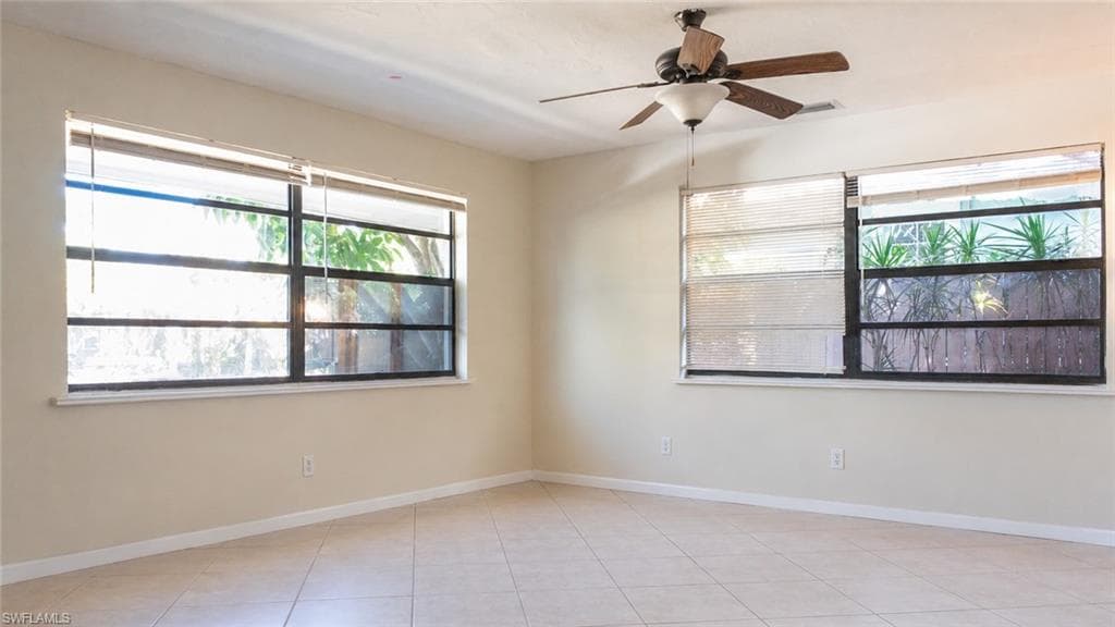 814 109th AVE N, NAPLES FL 34108-2
