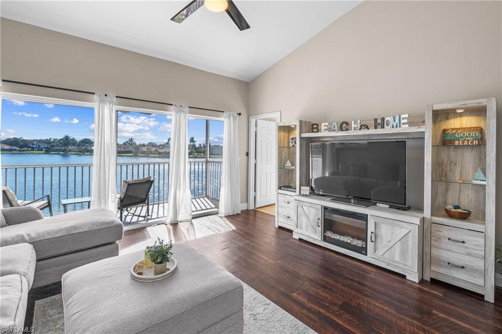 541 Windsor SQ-12