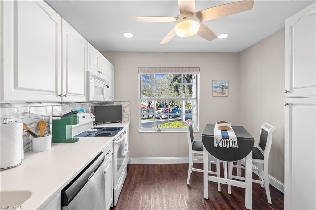 541 Windsor SQ-6