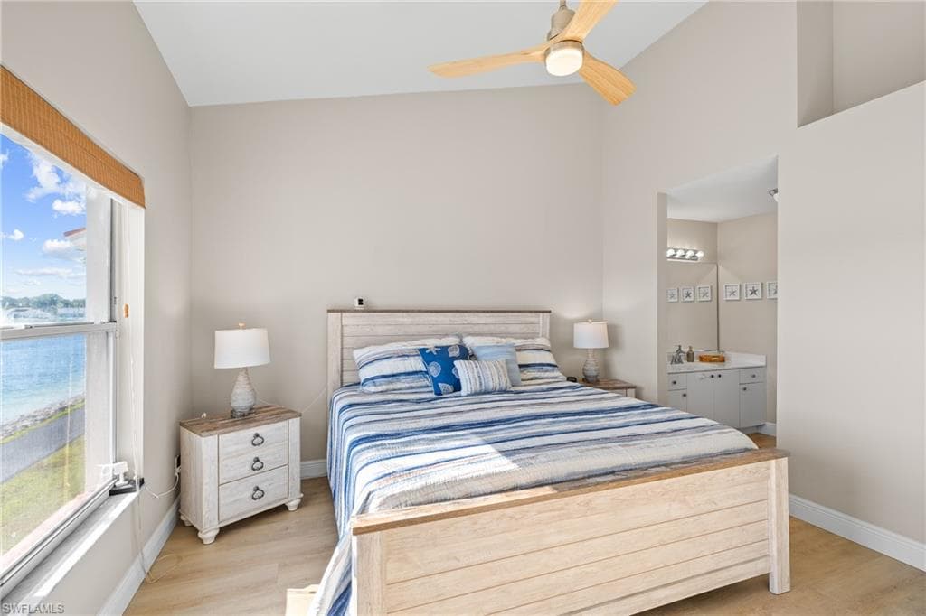 541 Windsor SQ-13