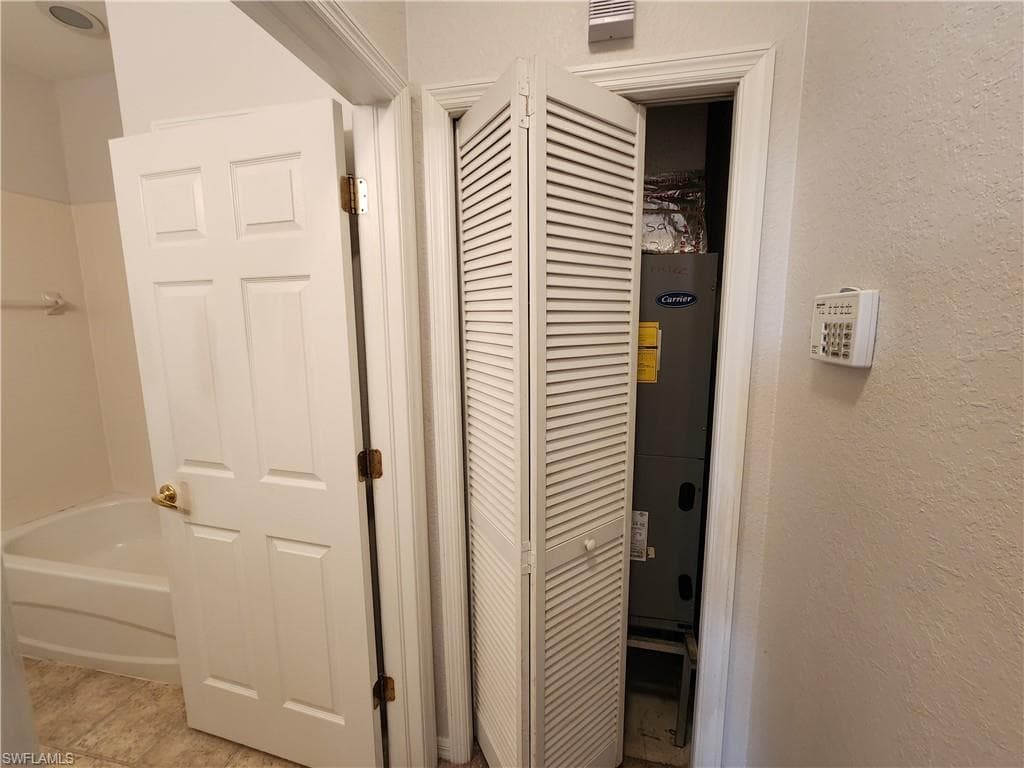 14752 Calusa Palms DR # 202, FORT MYERS FL 33919-24