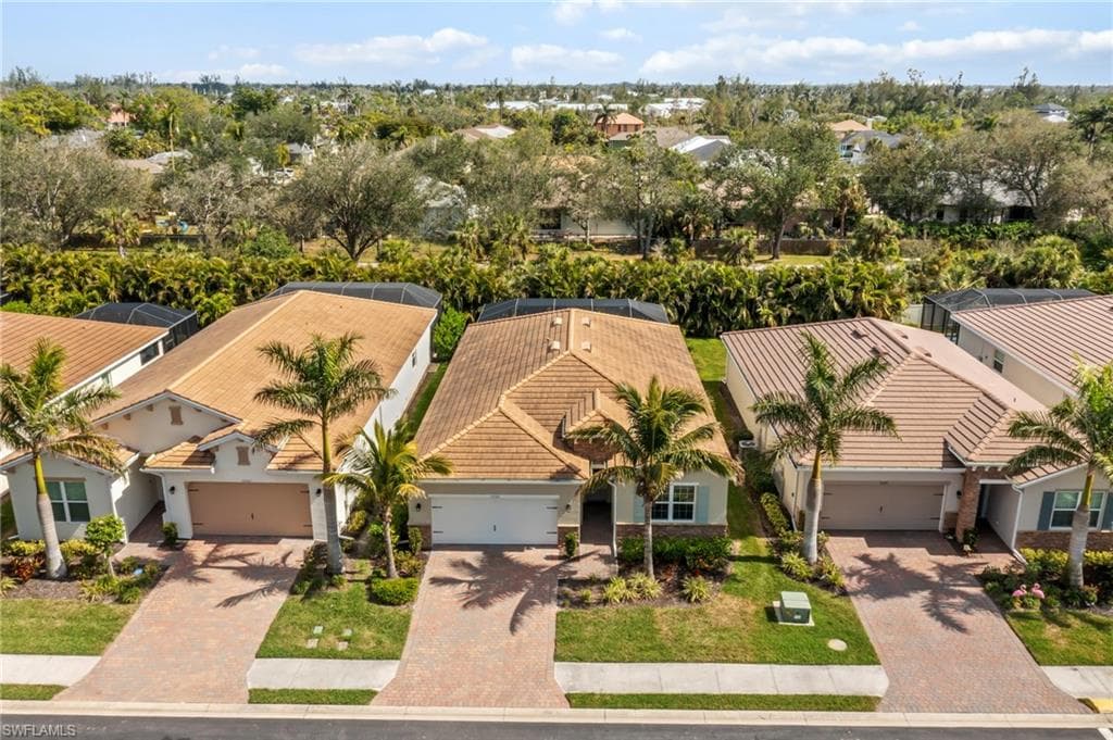 15361 Floresta LN, FORT MYERS FL 33908-31