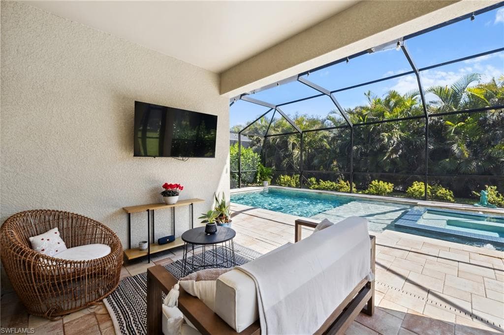 15361 Floresta LN, FORT MYERS FL 33908-23