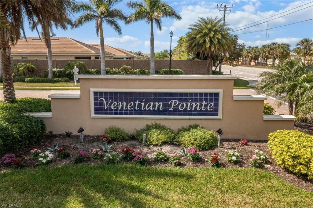 15361 Floresta LN, FORT MYERS FL 33908-37