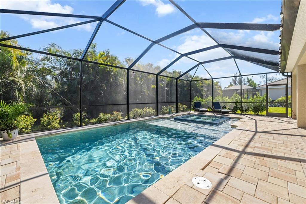15361 Floresta LN, FORT MYERS FL 33908-24