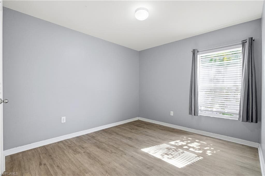 3919 NE 17th AVE, CAPE CORAL FL 33909-18