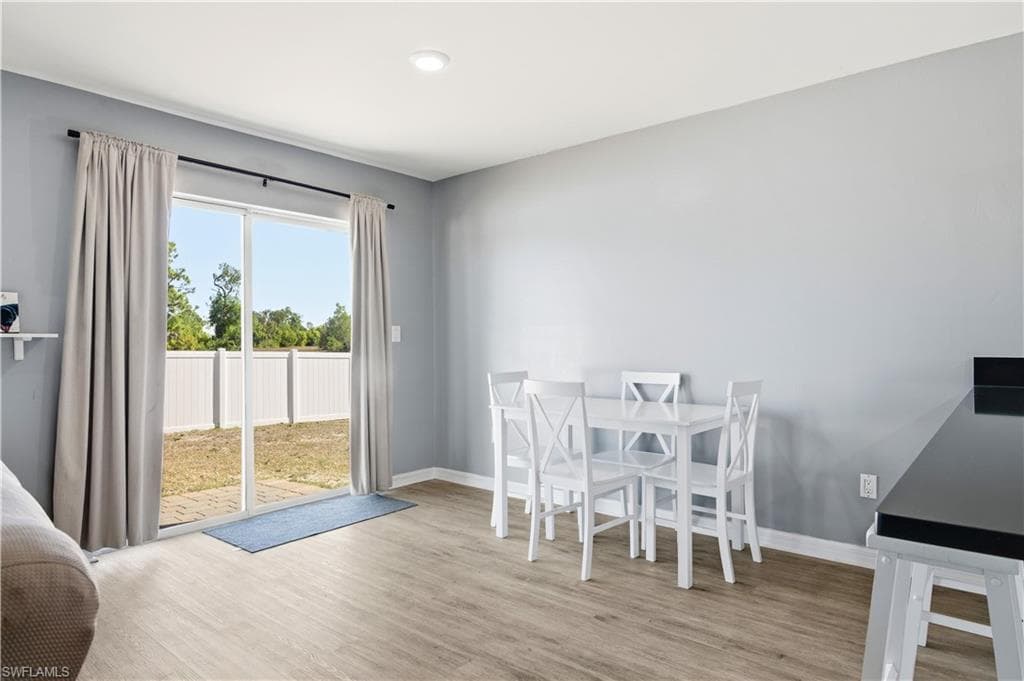 3919 NE 17th AVE, CAPE CORAL FL 33909-3