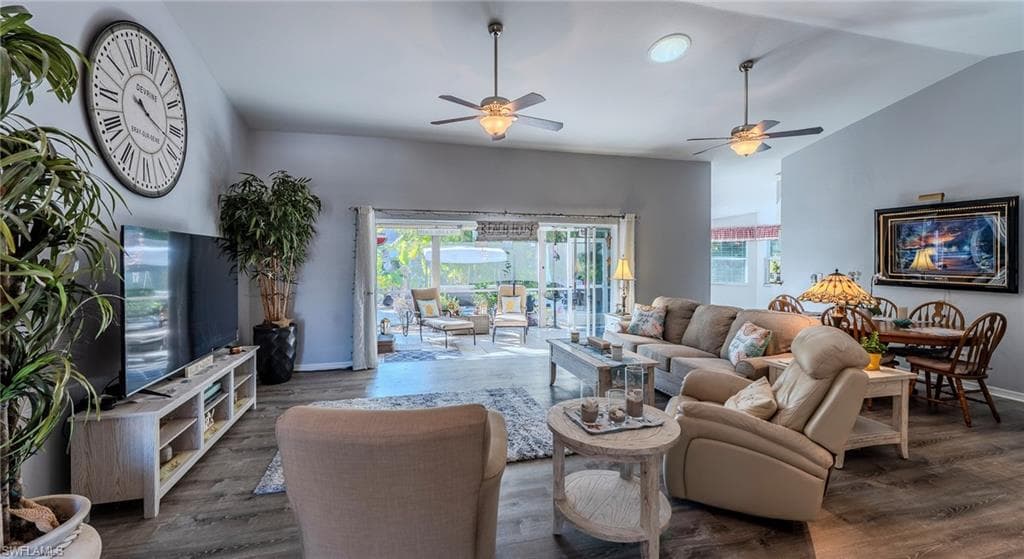 22638 FOREST VIEW DR-8