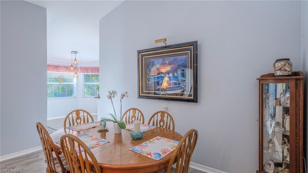 22638 FOREST VIEW DR-17