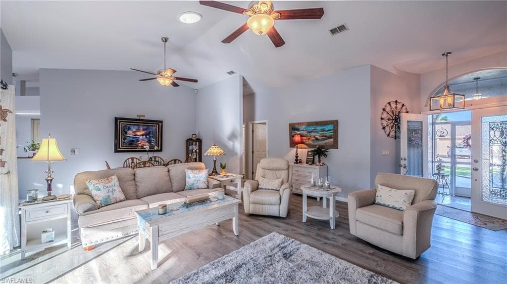22638 FOREST VIEW DR-10