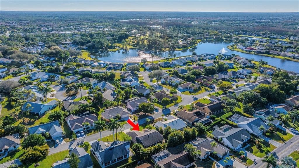 22638 FOREST VIEW DR-28