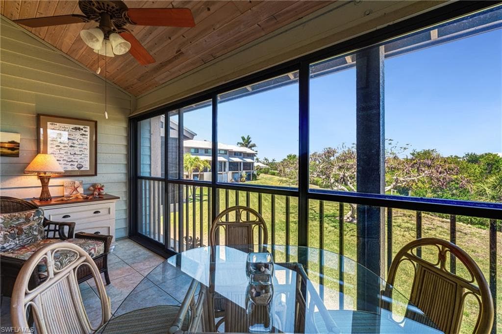 5261 Blue Crab CIR 5-21
