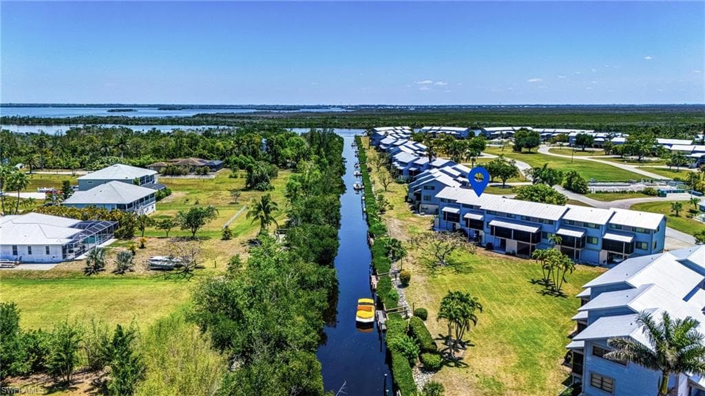 5261 Blue Crab CIR 5-2