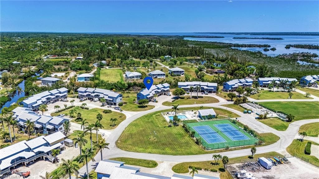 5261 Blue Crab CIR 5-31