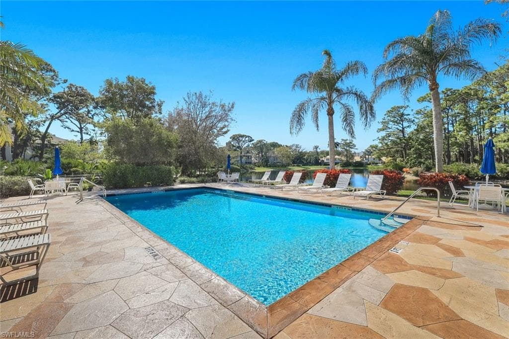 15117 Royal Fern CT # A201, NAPLES FL 34110-29