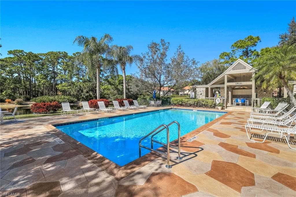 15117 Royal Fern CT # A201, NAPLES FL 34110-30