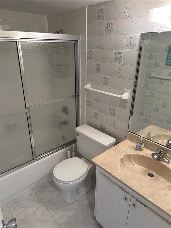 26370 Hickory BLVD # 803, BONITA SPRINGS FL 34134-23