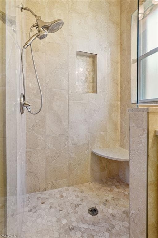 8103 Woodridge Pointe DR-15