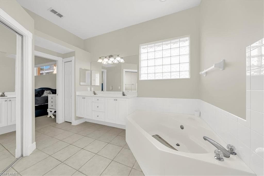 28327 Hidden Lake DR, BONITA SPRINGS FL 34134-18