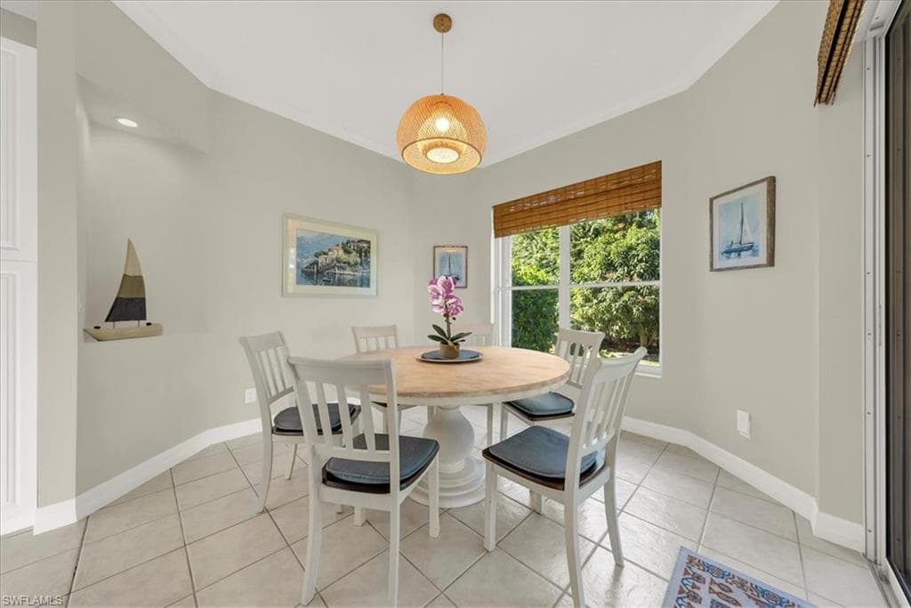 28327 Hidden Lake DR, BONITA SPRINGS FL 34134-7