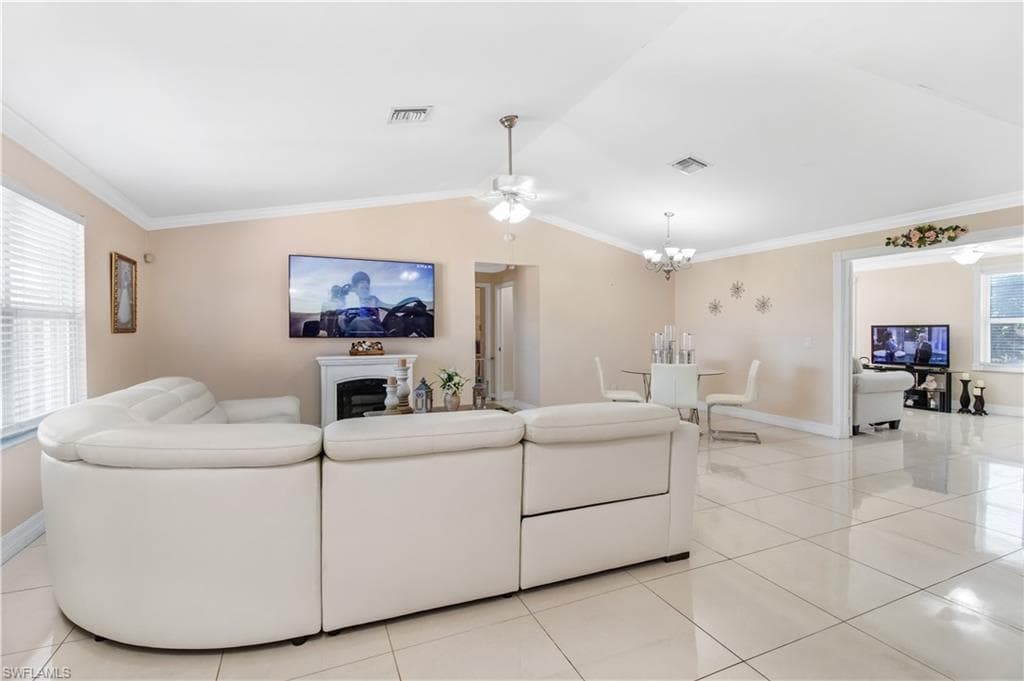 15 Maryland RD, LEHIGH ACRES FL 33936-11