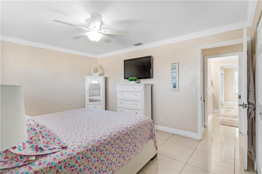 15 Maryland RD, LEHIGH ACRES FL 33936-17