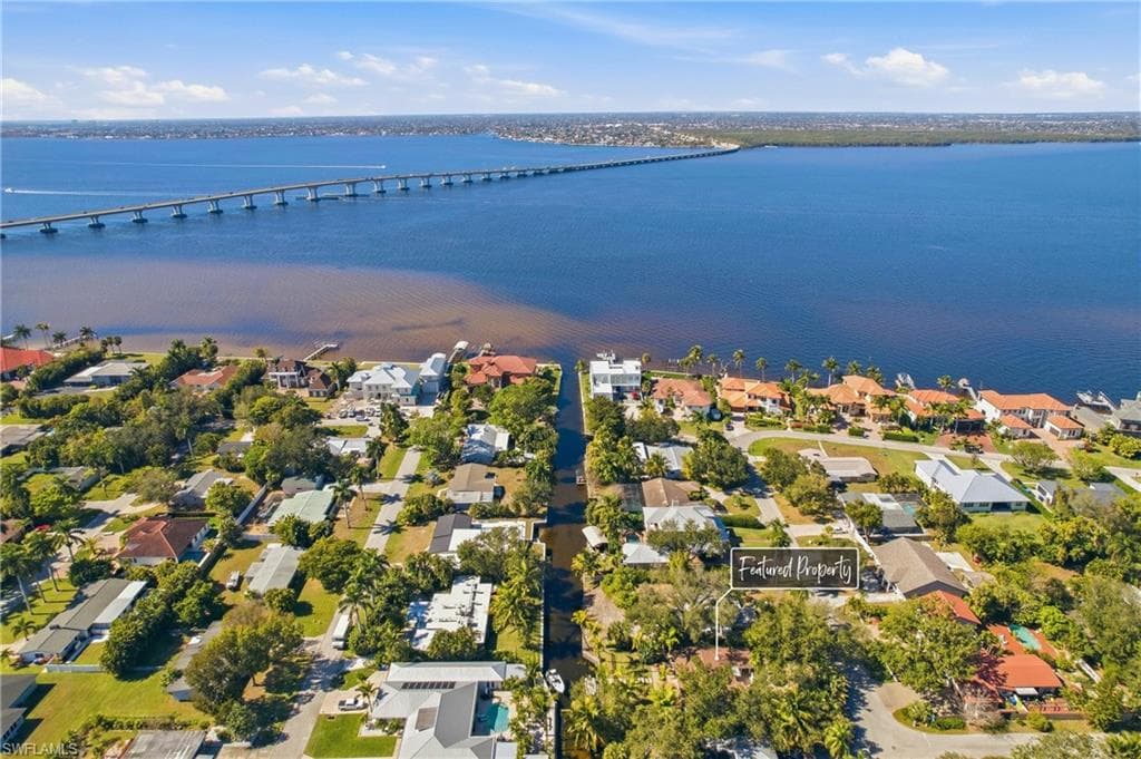 1150 Vesper DR, FORT MYERS FL 33901-2