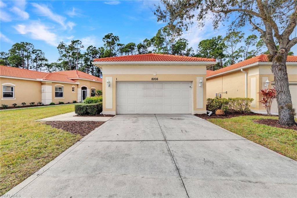 8206 Sanctuary DR # 1, NAPLES FL 34104-14