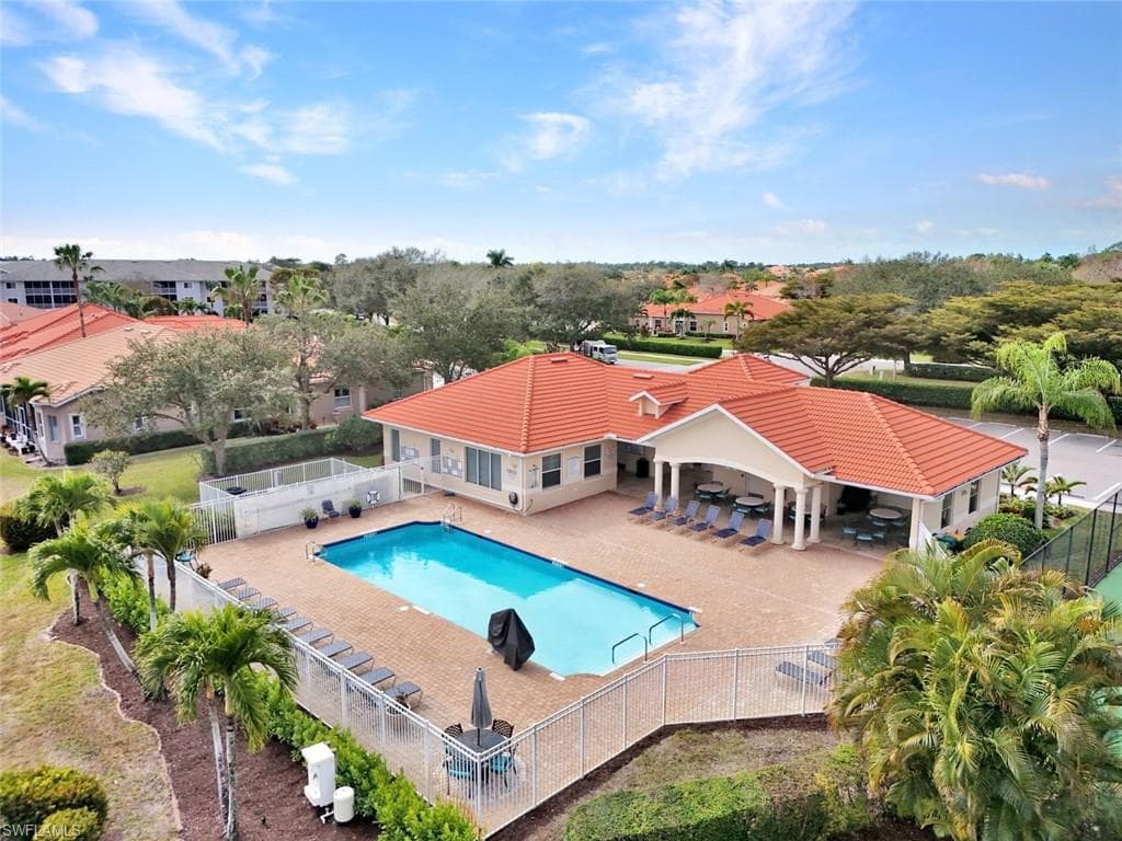 8206 Sanctuary DR # 1, NAPLES FL 34104-30